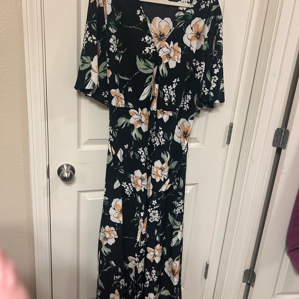 SHEIN Black Floral Wrap Maxi Dress